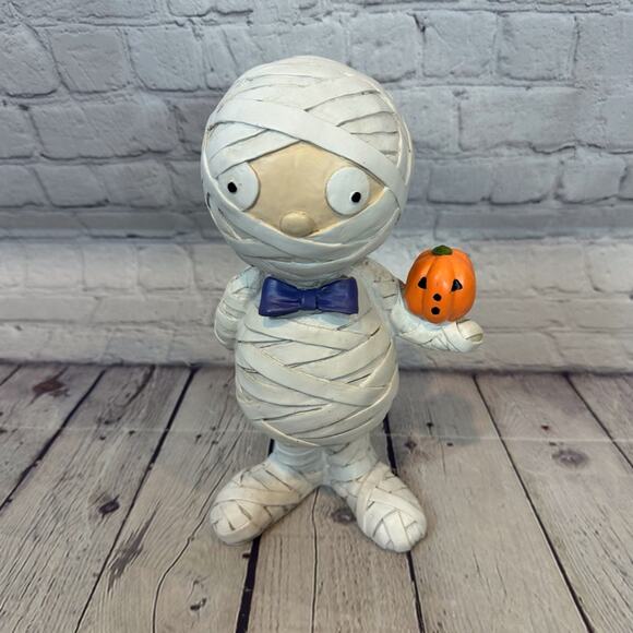 Marshalls Mummy Statue Halloween Decor - Picture 1 of 2
